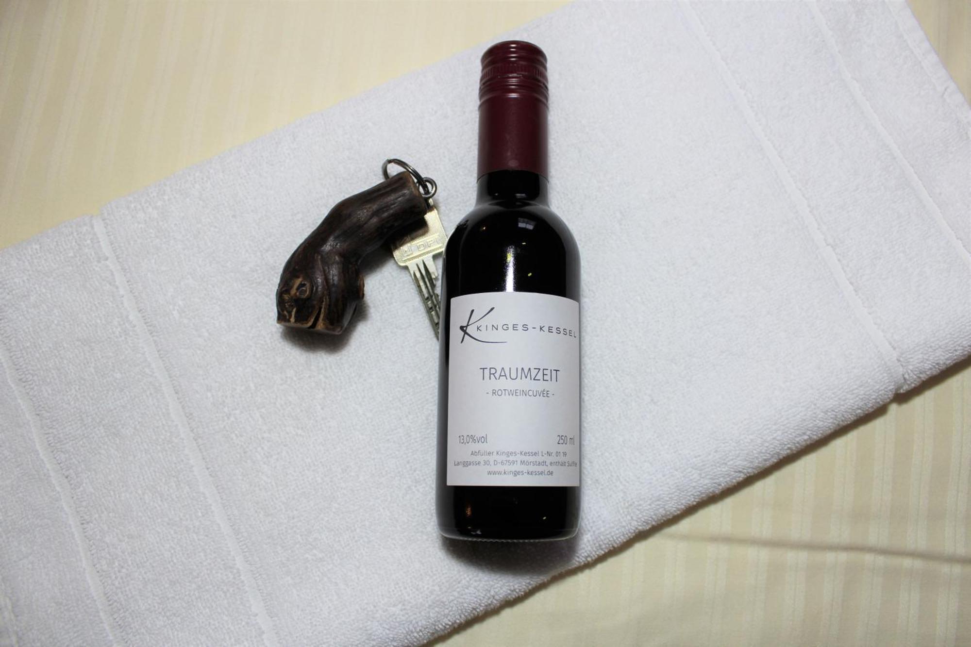 Winzerhotel Kinges-Kessel Morstadt Ngoại thất bức ảnh